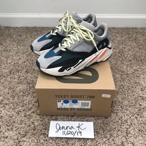 adidas Yeezy 700 Wave Runner